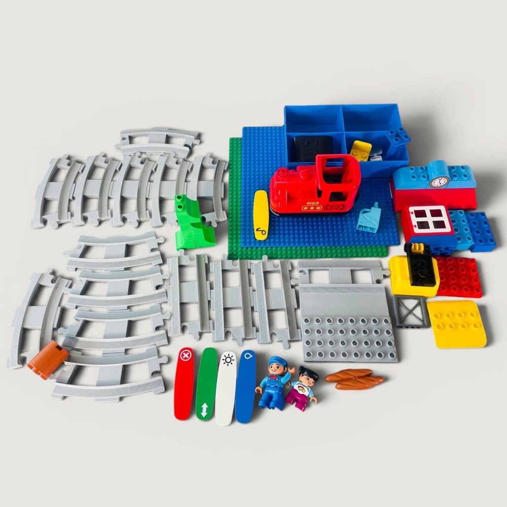 LEGO Duplo Steam Train Railway Track Set Gray Rails Blue Station Figures Lot
